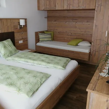 Birnbacher-appartement شقة سانكت فيت ايم بونغو